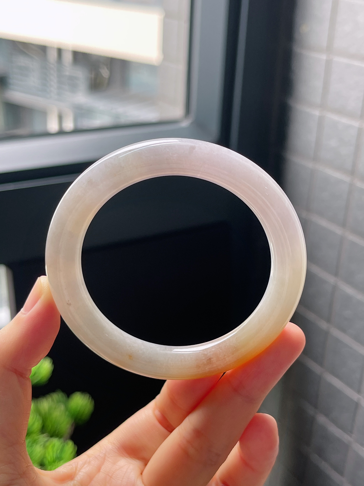 圈口52.5，糯化种黄翡圆条翡翠手镯