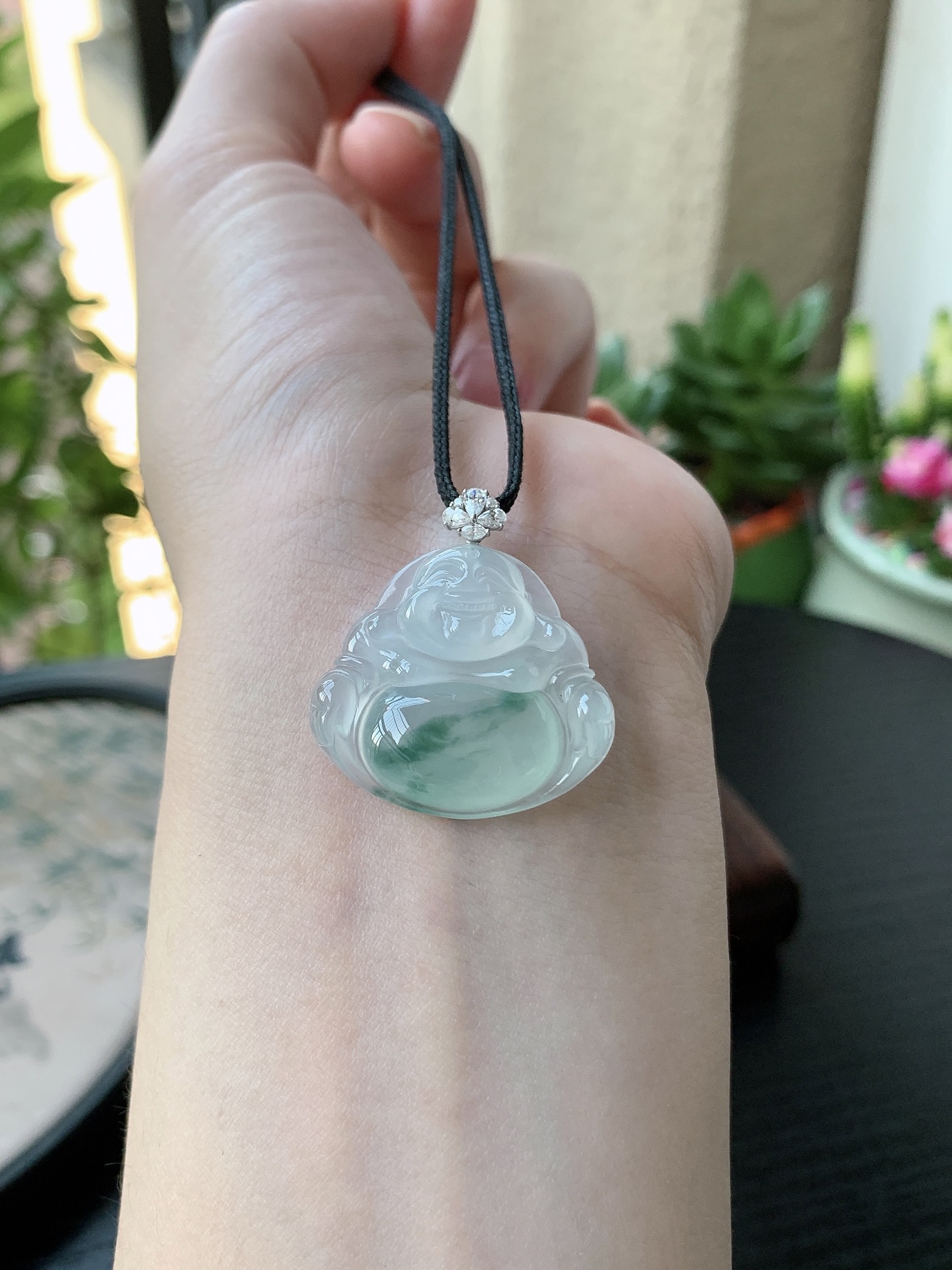 18k金镶嵌老坑冰种飘蓝花佛公吊坠 裸石尺寸:24.2-27.1-5.6mm