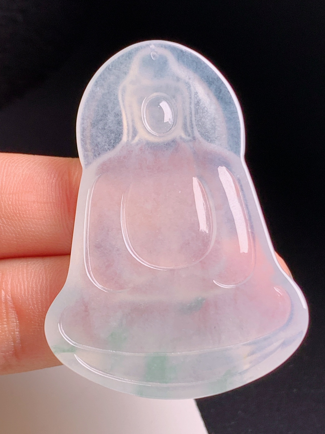 高冰飘花观音，玉质冰透起光，线条柔和雅致，雕工细腻大气 裸石53.8-37.1-5.8 02