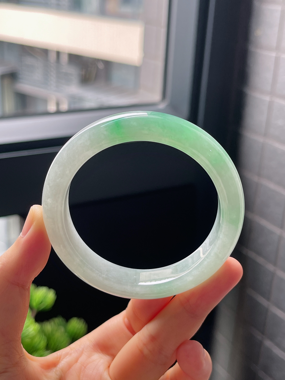 圈口52，冰糯种飘花翡翠正圈手镯