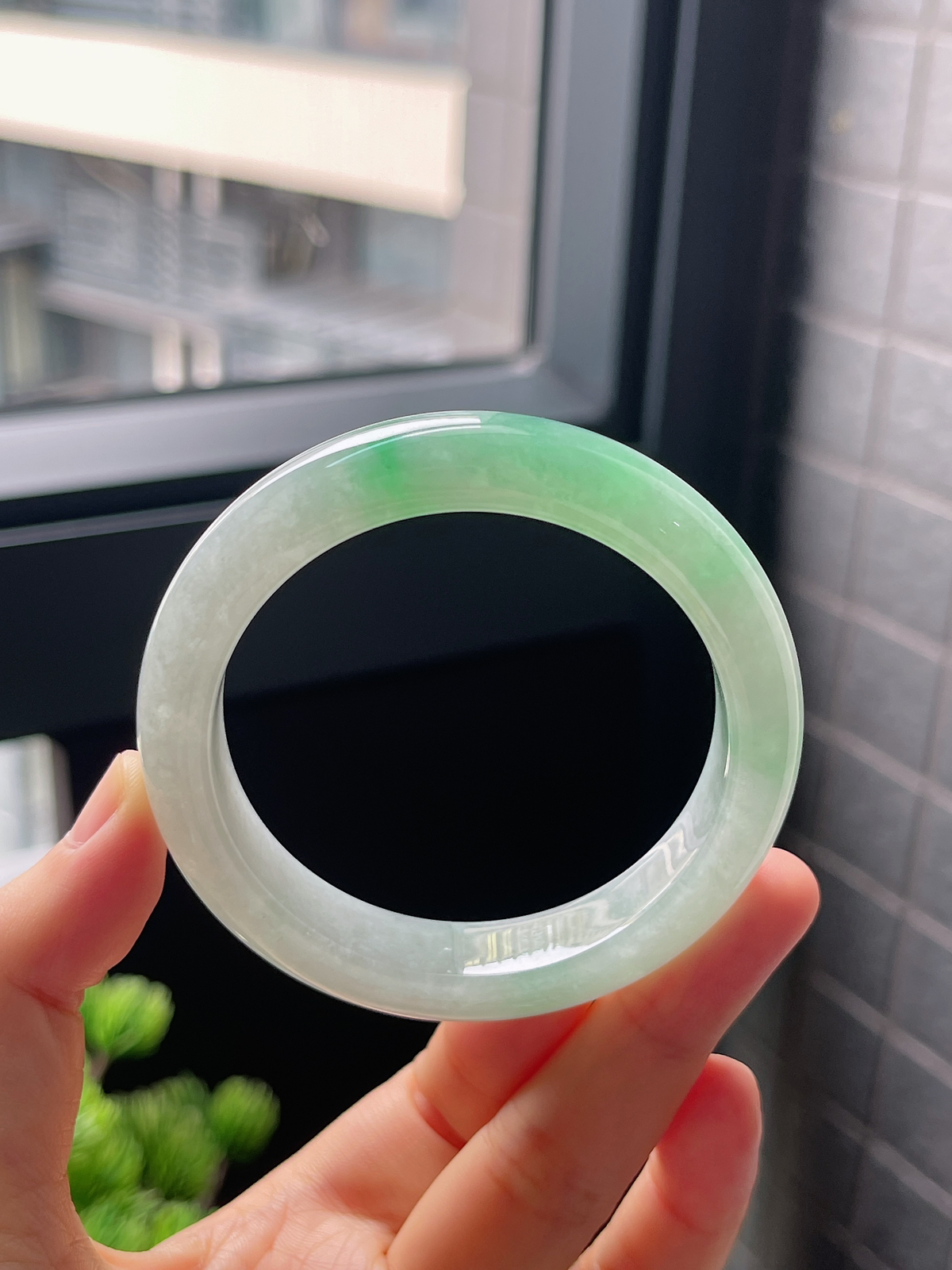 圈口52，冰糯种飘花翡翠正圈手镯