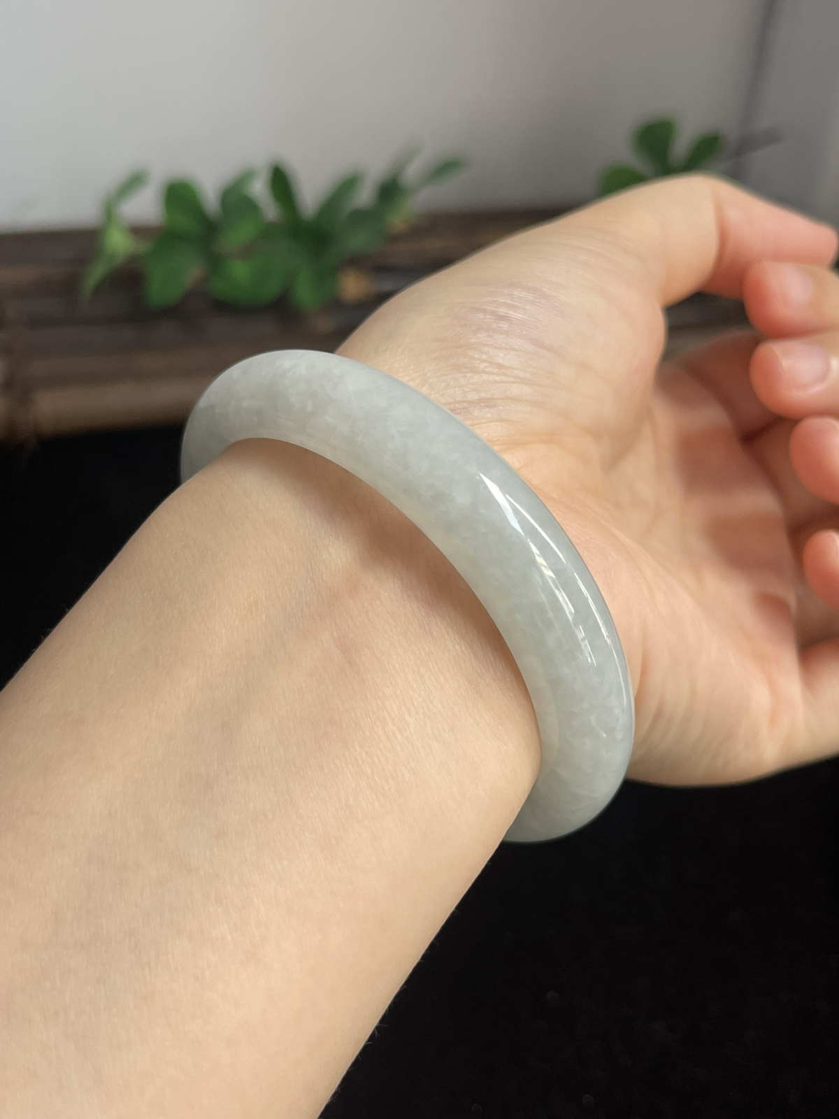正圈56.7圈口，翡翠手镯