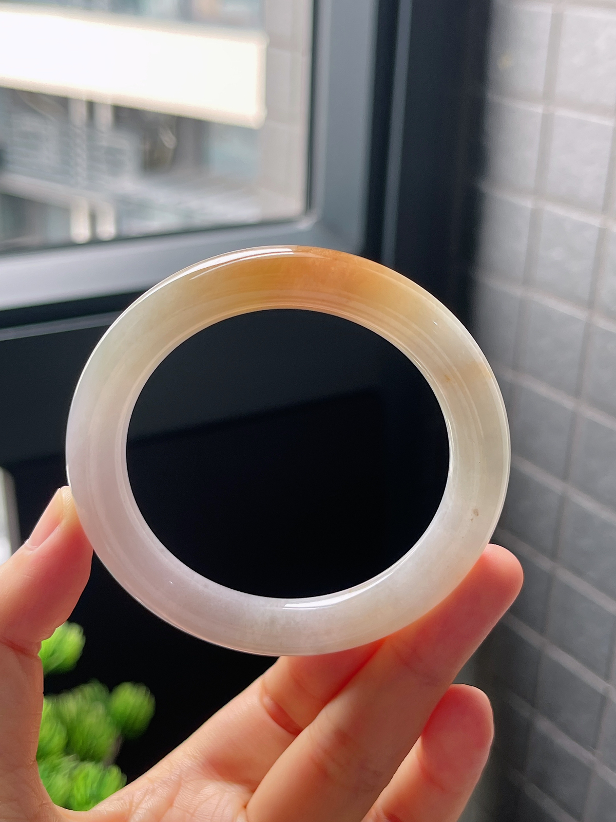 圈口52.5，糯化种黄翡圆条翡翠手镯