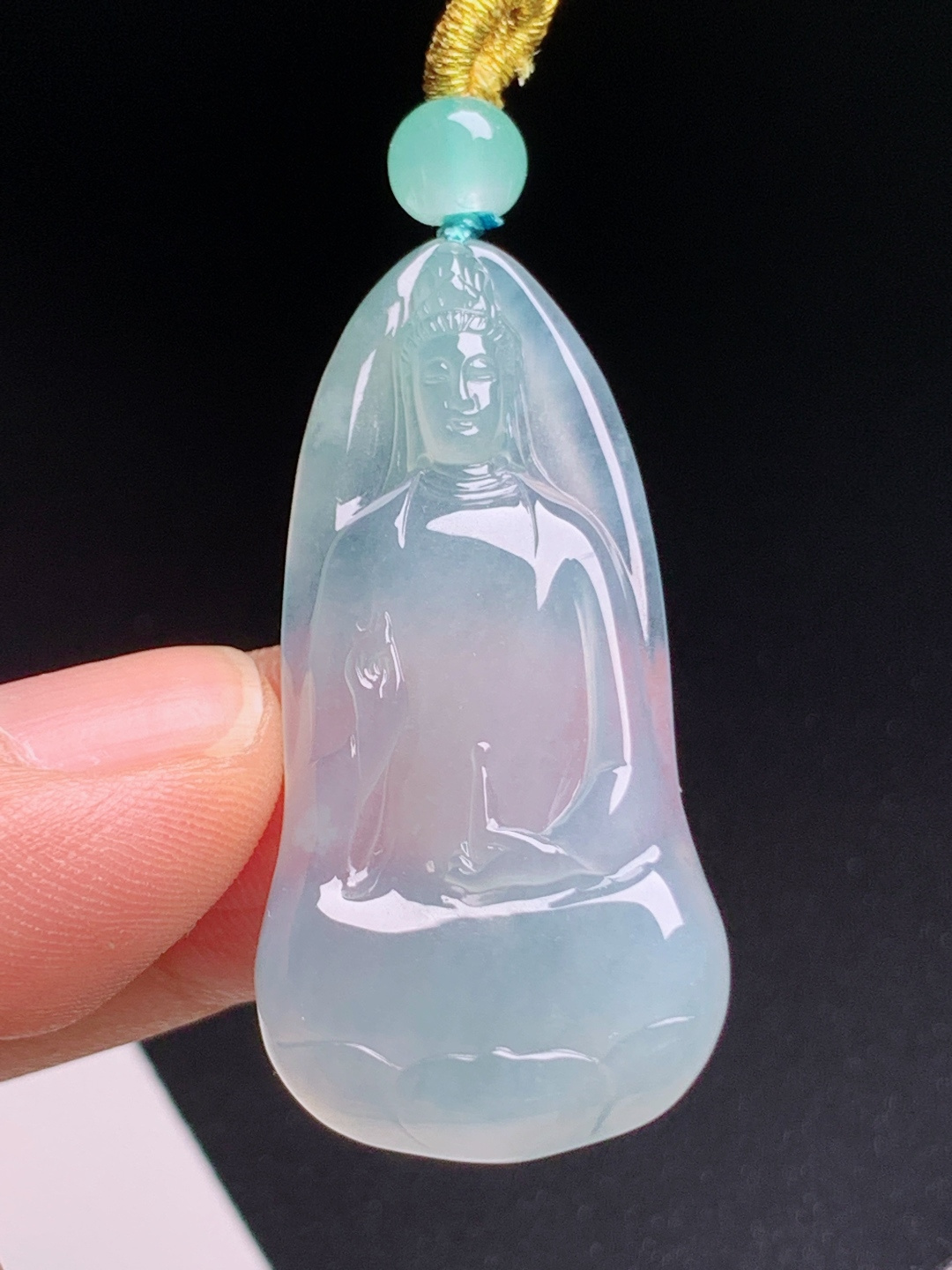 ️ 观音，玉质清透起光，雕工柔和细腻，素雅大气 裸石41.8-20.9-5.1 49