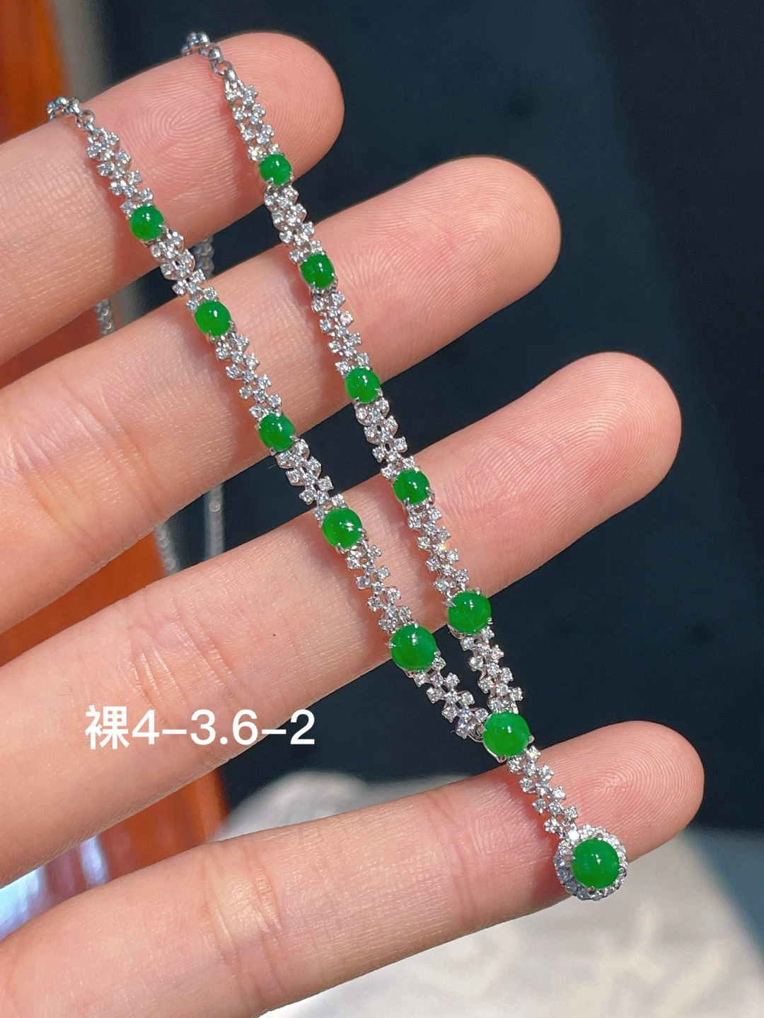 阳绿蛋面套链  18k金镶嵌 强烈推荐，4-3.6-2