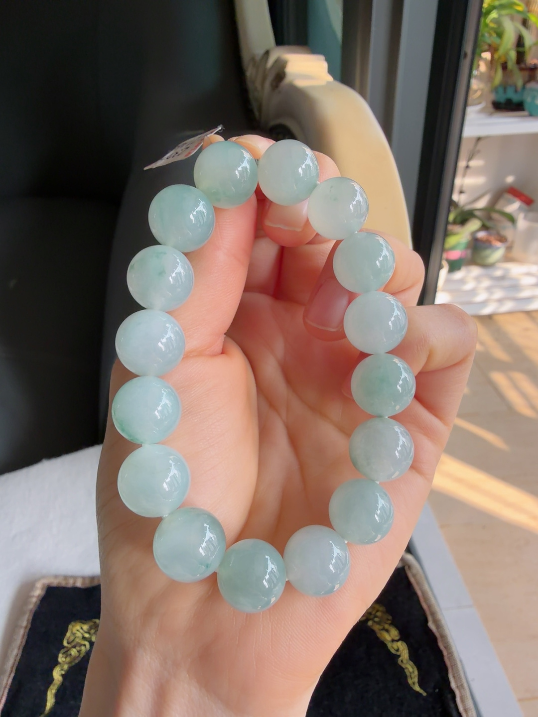 天然翡翠A货，冰飘花手链，尺寸：12.6mm。【编2337】