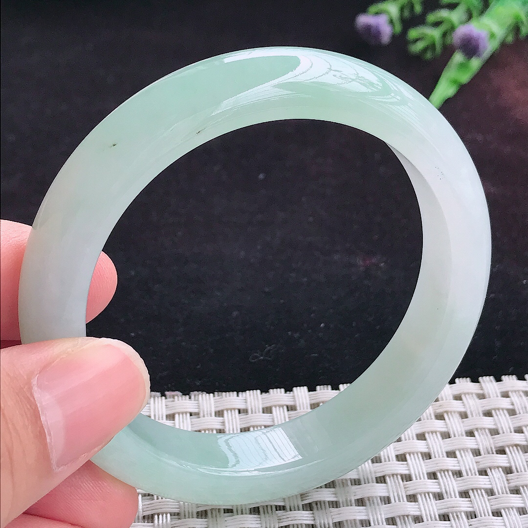 实拍A货翡翠54.5/12.3/8.5老坑冰润起胶冰晴绿手镯宽边玉镯平安镯手环