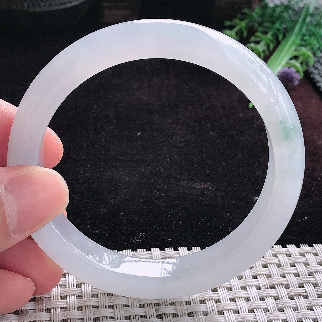 实拍A货翡翠58/11.8/8.5老坑冰纯起胶冰飘花手镯宽边玉镯平安镯