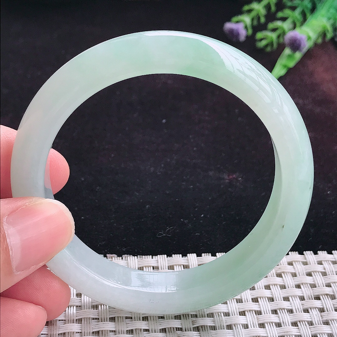 实拍A货翡翠54.5/12.3/8.5老坑冰润起胶冰晴绿手镯宽边玉镯平安镯手环