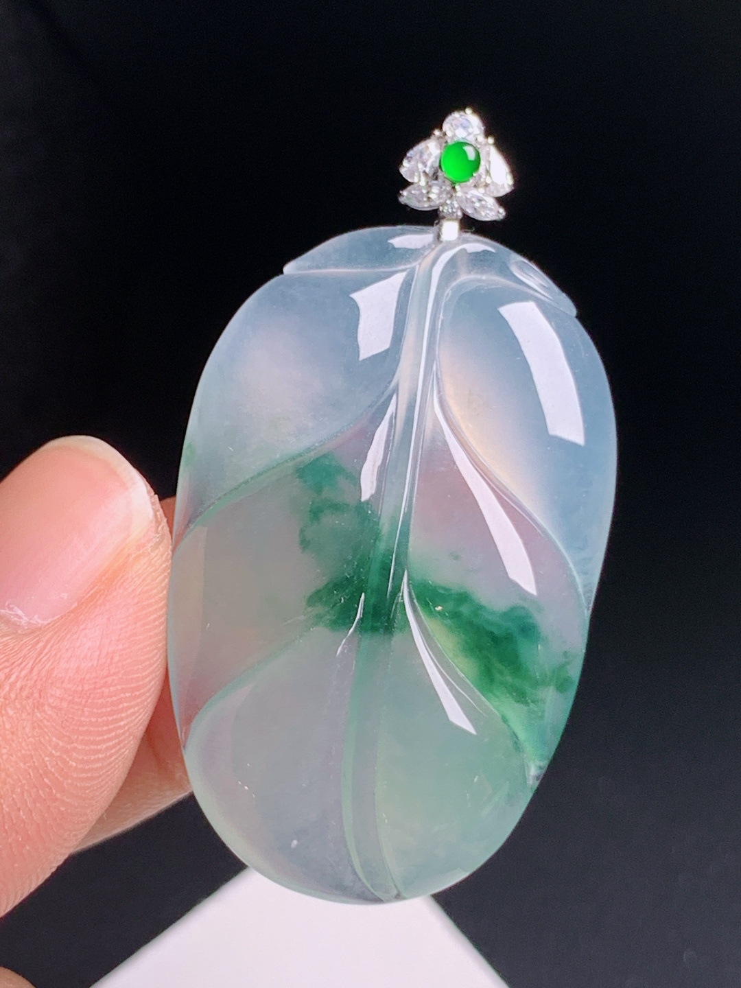 飘花树叶吊坠，飘花灵动飘逸，种水澄澈透亮