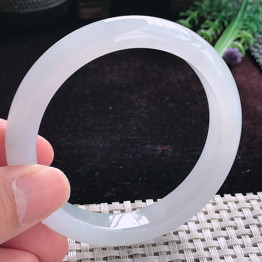 实拍A货翡翠58/11.8/8.5老坑冰纯起胶冰飘花手镯宽边玉镯平安镯