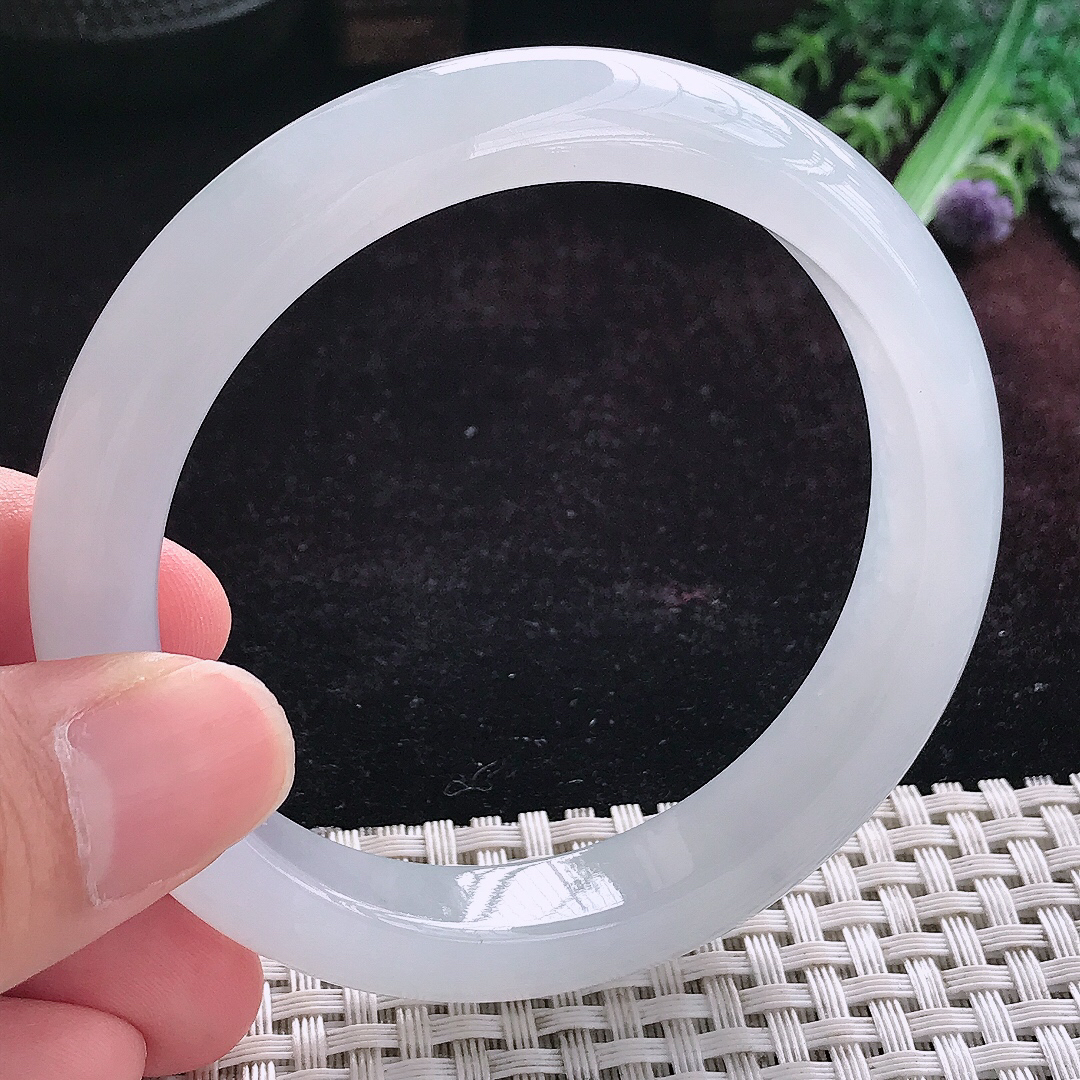 实拍A货翡翠58/11.8/8.5老坑冰纯起胶冰飘花手镯宽边玉镯平安镯