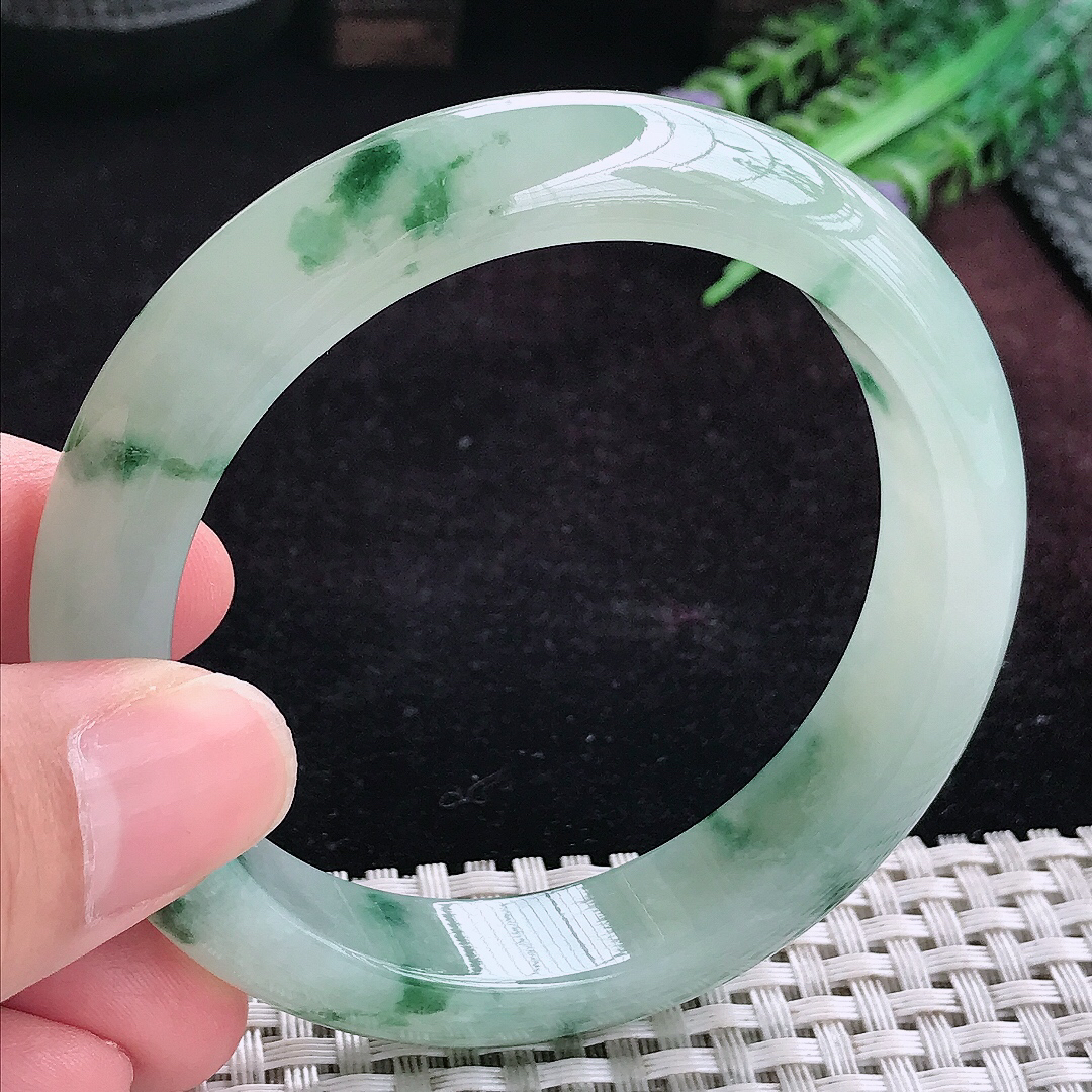 实拍A货翡翠57/13.3/8.5老坑冰润起胶冰飘花手镯宽边玉镯平安镯手环