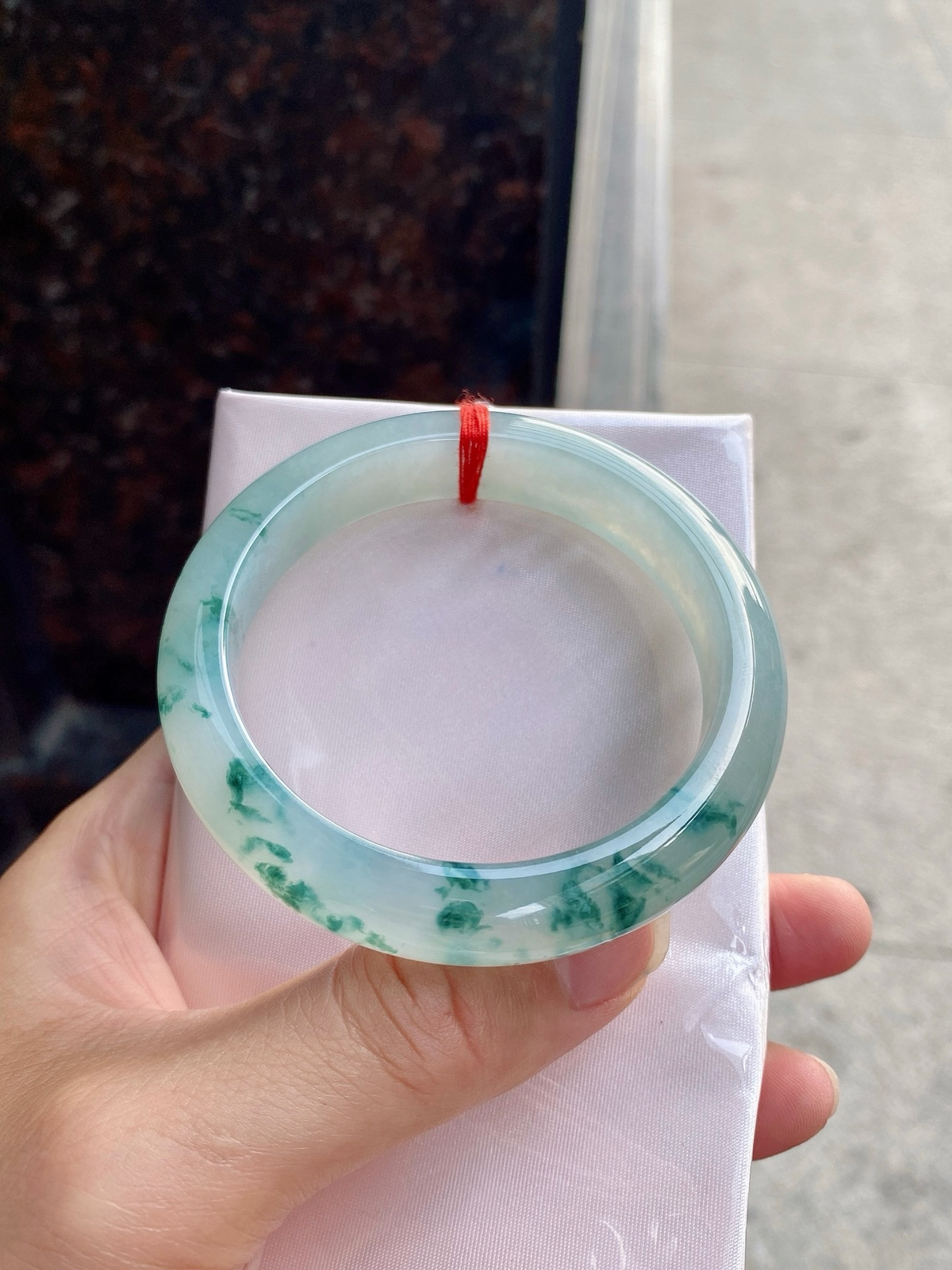 圈口56.1-12.3-8.6     【冰种飘花正圈手镯】圈口56  57可戴  质地细腻   种水好