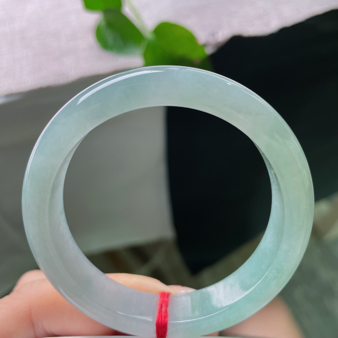 52.5/12.2/7.4，冰蓝正圈，水头好，水光潋滟晴方好，山色空蒙雨亦奇，种老，无裂，56014