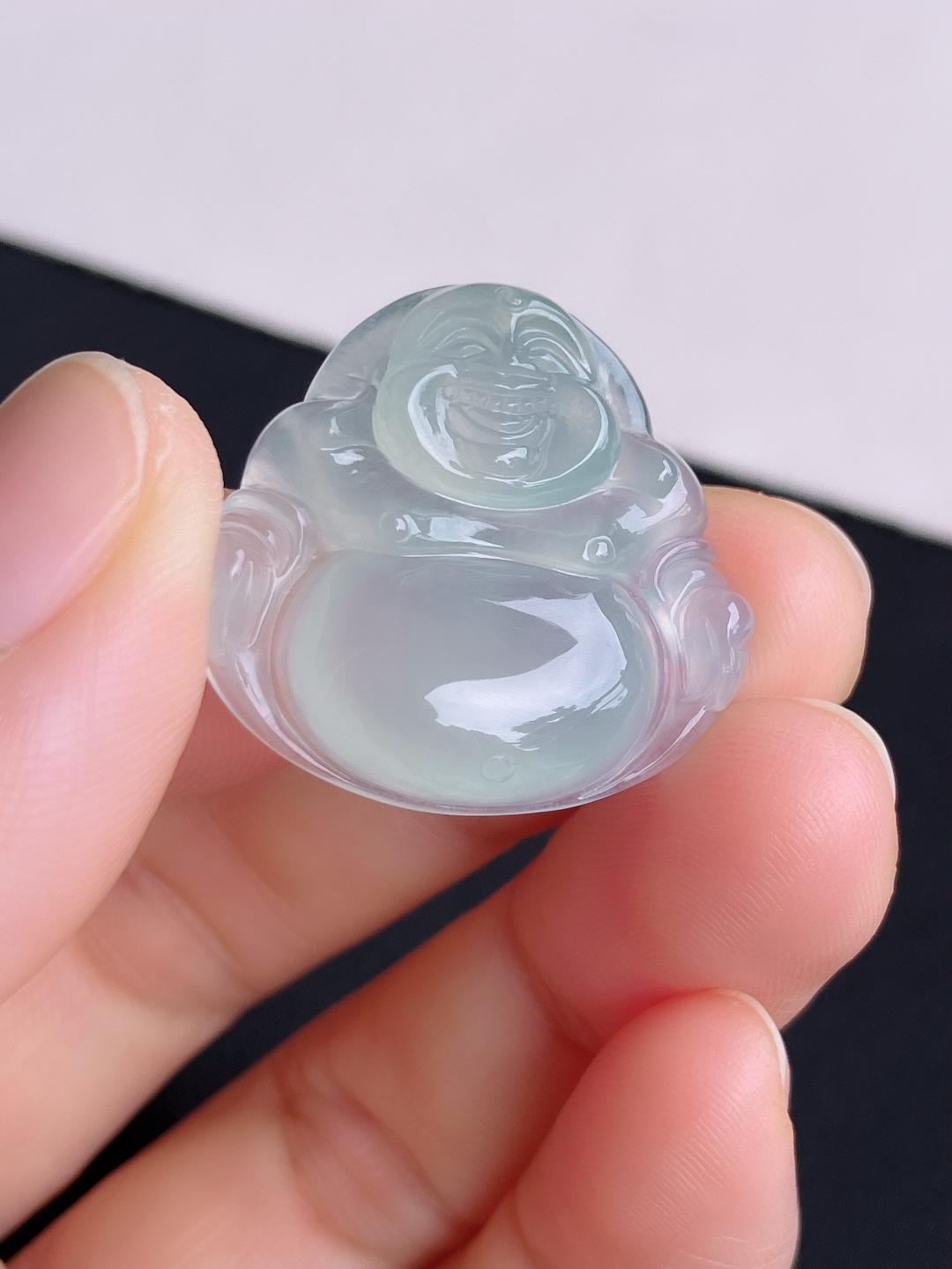 底色弥勒佛，晶莹剔透，尺寸25.6/25/6/自然光实拍