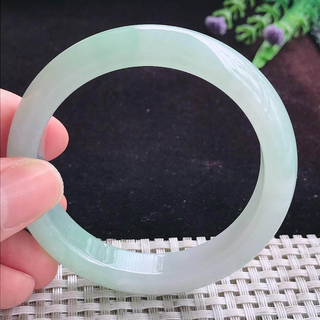 实拍A货翡翠54.5/12.3/8.5老坑冰润起胶冰晴绿手镯宽边玉镯平安镯手环