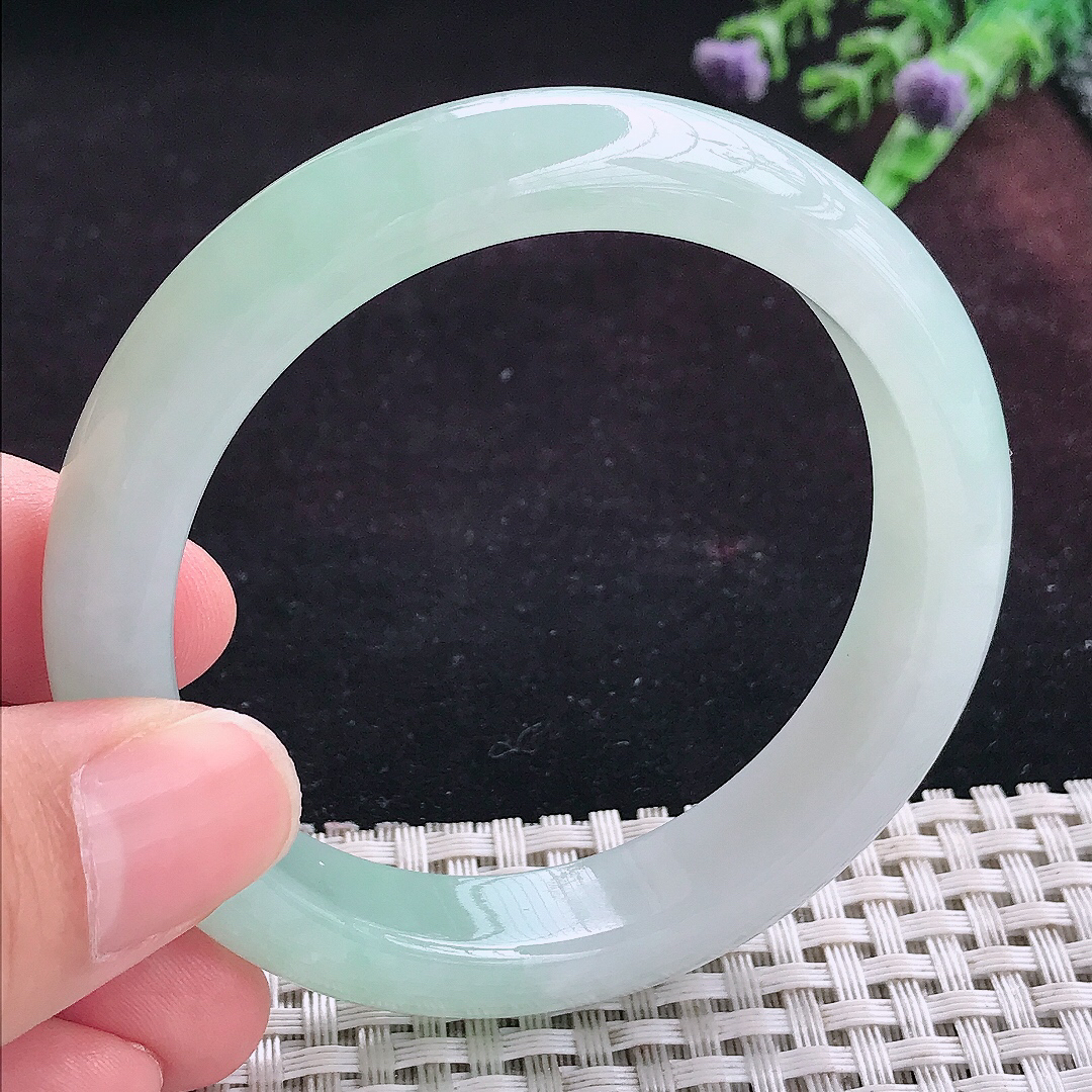 实拍A货翡翠54.5/12.3/8.5老坑冰润起胶冰晴绿手镯宽边玉镯平安镯手环