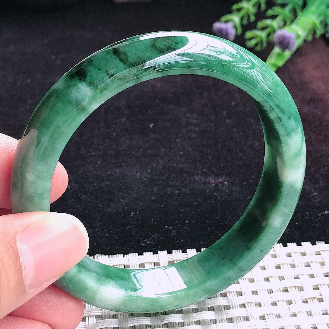 实拍A货翡翠56.5/12.8/8老坑温润特色飘花手镯宽边玉镯平安镯手环