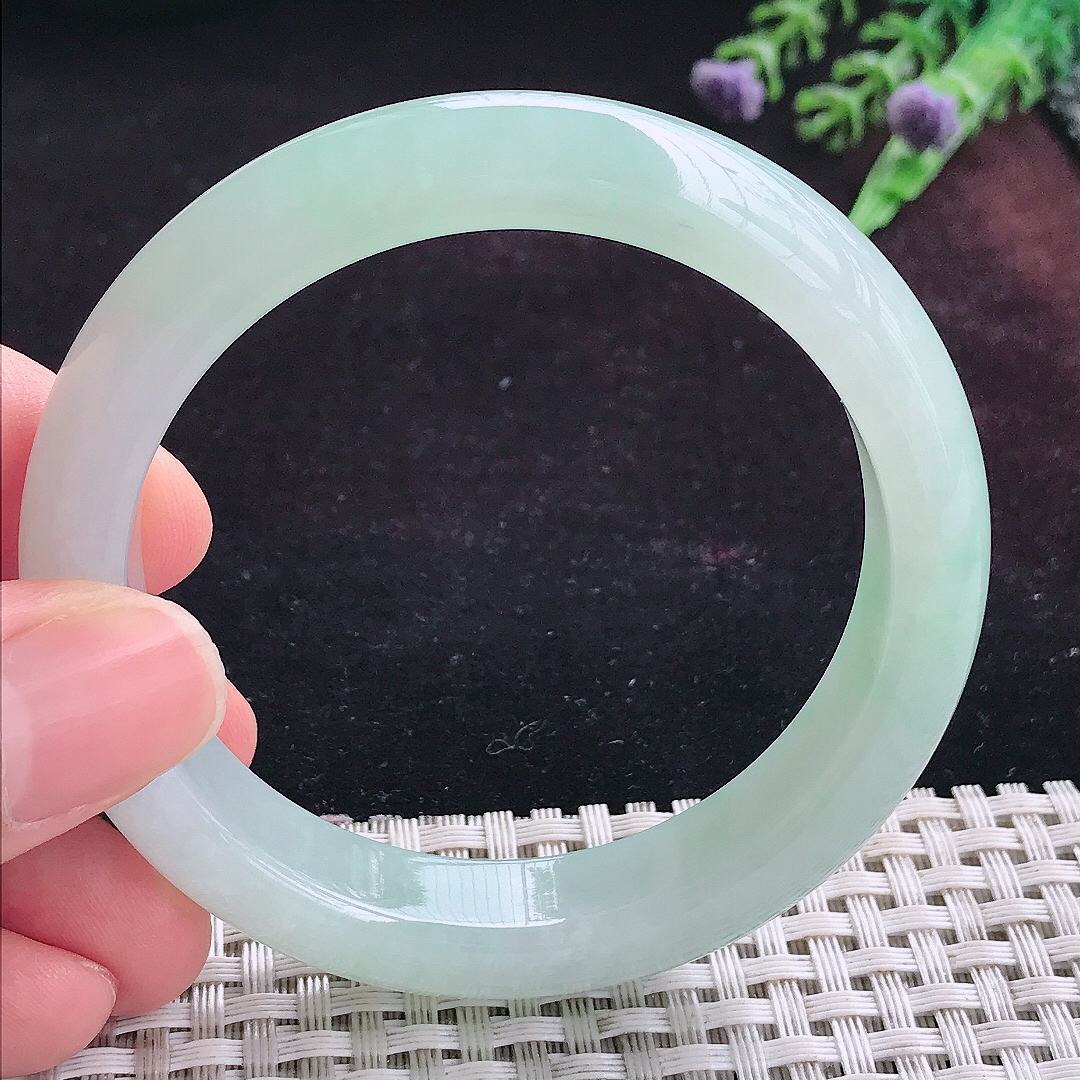 实拍A货翡翠54.5/12.3/8.5老坑冰润起胶冰晴绿手镯宽边玉镯平安镯手环
