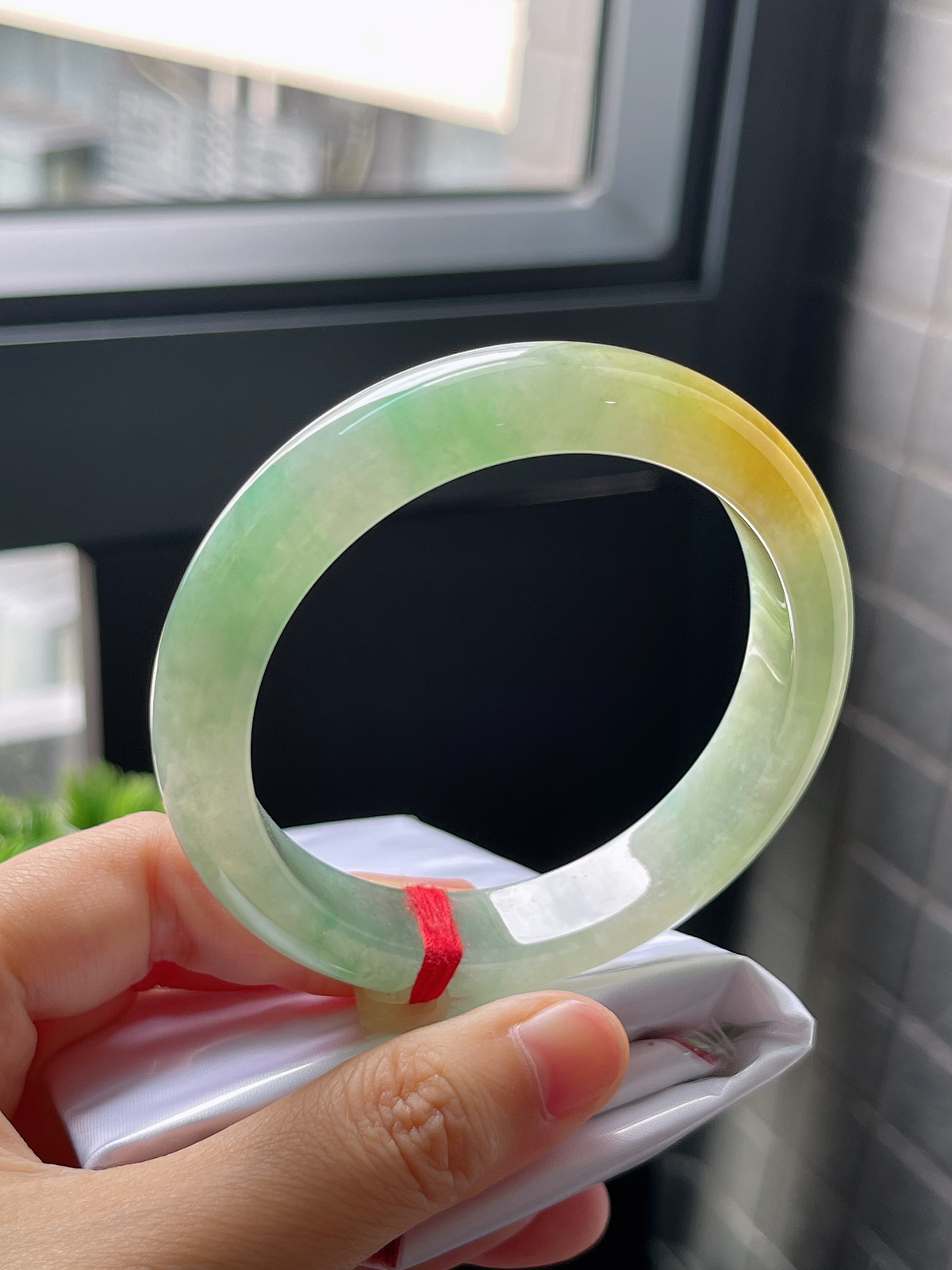 圈口58.3，冰糯种黄加绿翡翠正圈手镯