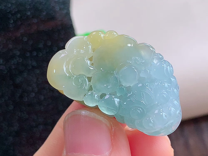 ️ 招财貔貅，无裂，尺寸32.1-18.1-11.6mm，包A附证书