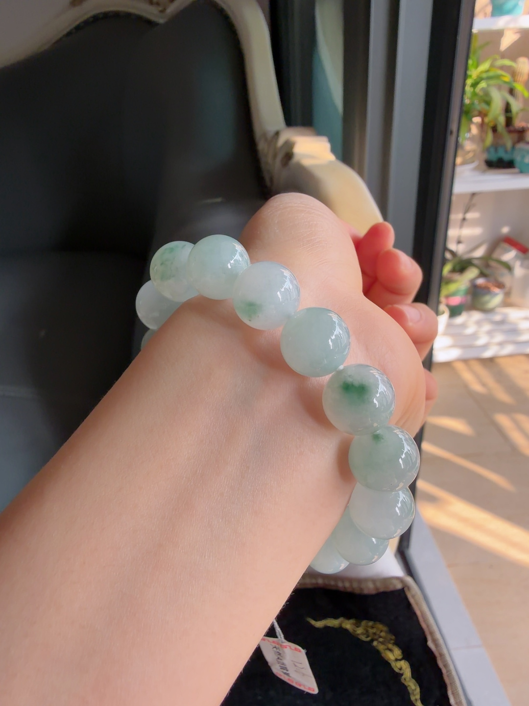 天然翡翠A货，冰飘花手链，尺寸：12.6mm。【编2337】