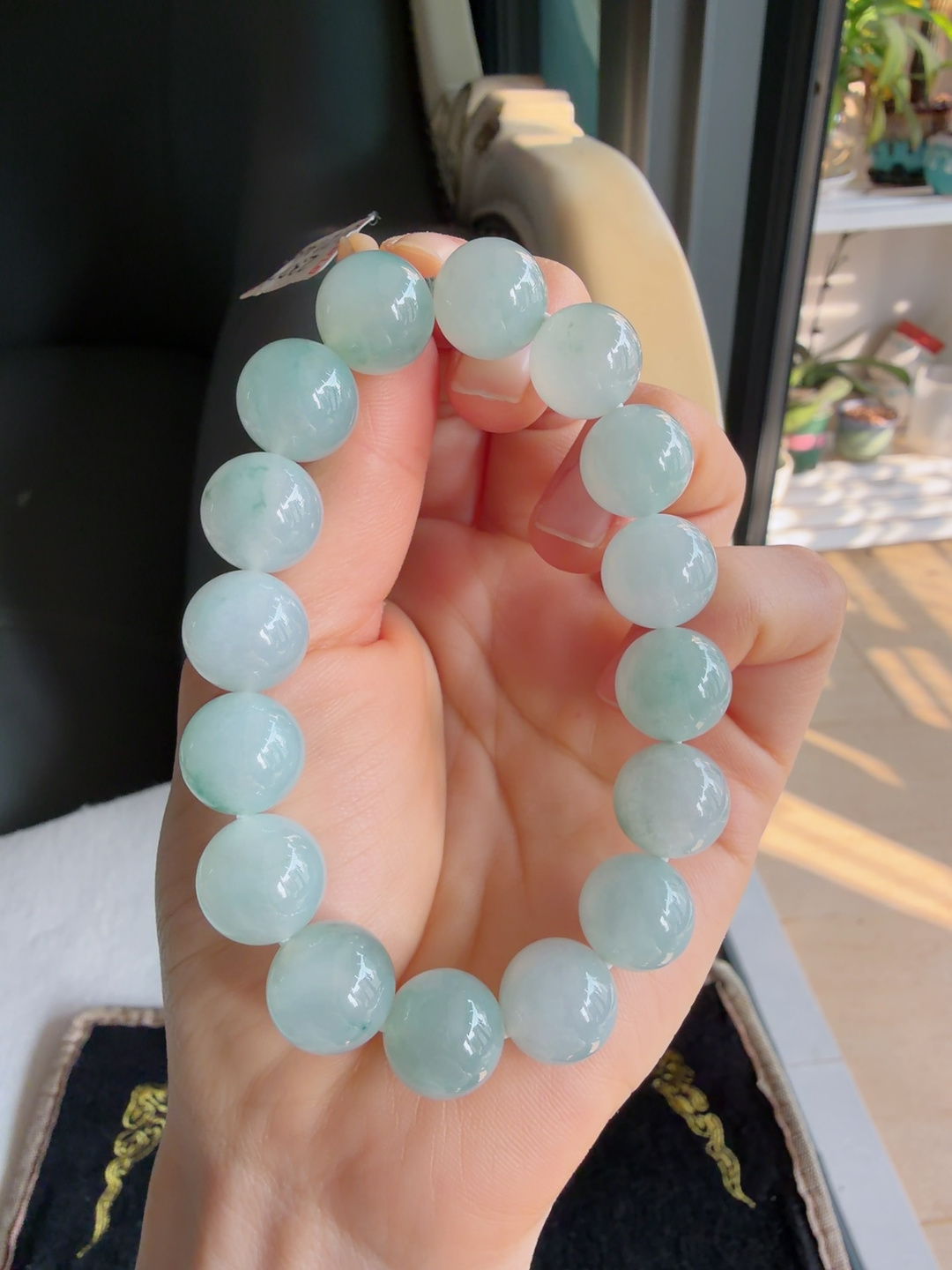 天然翡翠A货，冰飘花手链，尺寸：12.6mm。【编2337】
