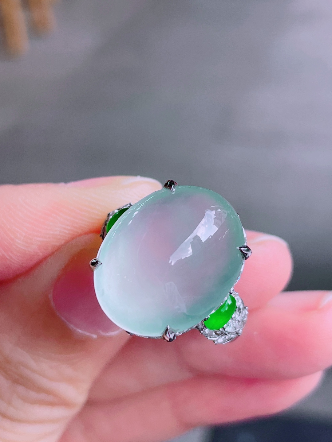 ️高冰蛋面戒指 晶莹剔透，新颖时尚，无裂，18.5-15-8