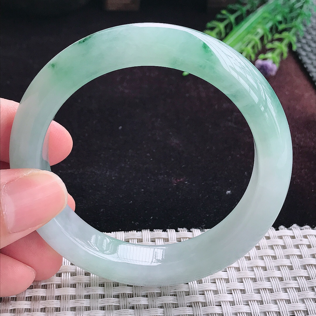 实拍A货翡翠57.5/13.4/9.5老坑冰润起胶冰飘花手镯宽边玉镯平安镯手环