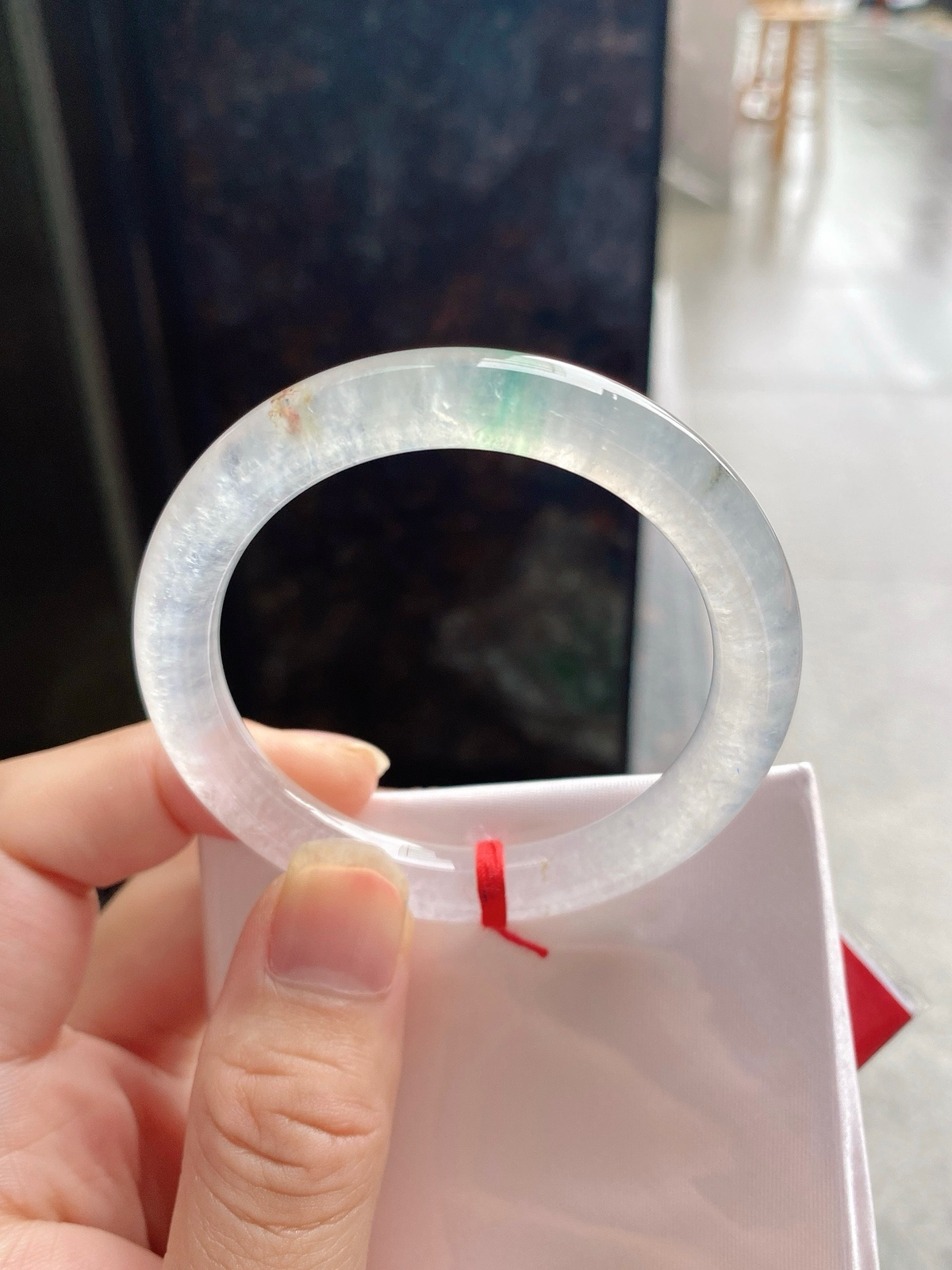 圈口50.9-8.4    【高冰种飘绿洒金圆条手镯】圈口50  51可戴  质地细腻   种水好
