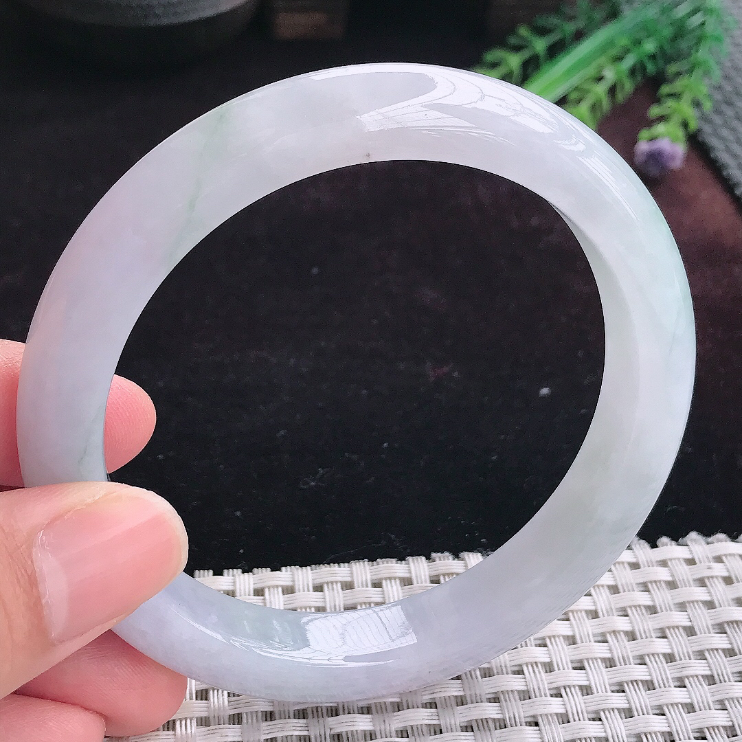 实拍A货翡翠63/11.6/9大圈口老坑冰润紫底手镯宽边玉镯平安镯手环