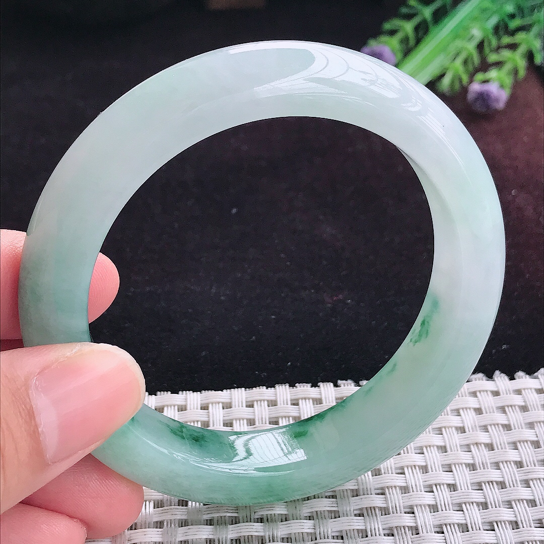 实拍A货翡翠57.5/13.4/9.5老坑冰润起胶冰飘花手镯宽边玉镯平安镯手环