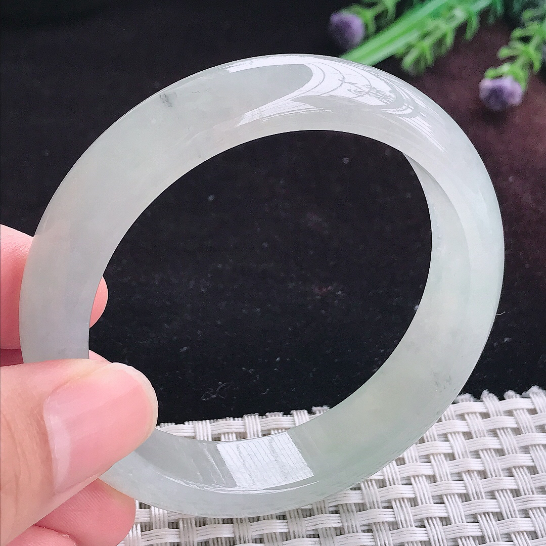 实拍A货翡翠55.5/13.9/8老坑冰纯果冻胶手镯宽边玉镯平安镯手环