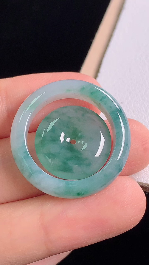冰飘花平安扣，无裂，尺寸:25.8-5.6mm