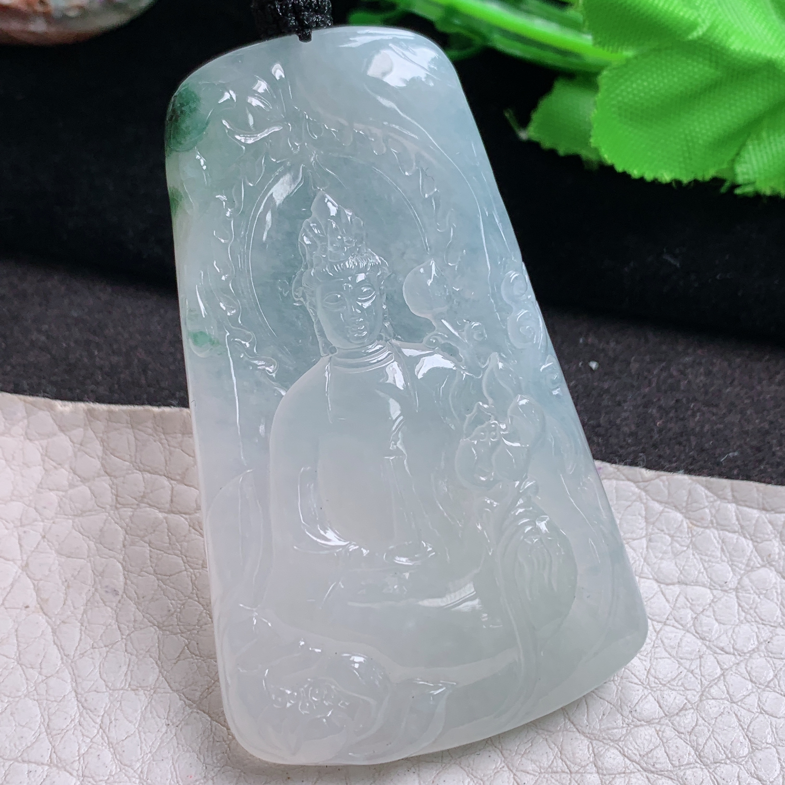 csy实拍66*39.87天然缅甸翡翠大势至观音菩萨吊坠