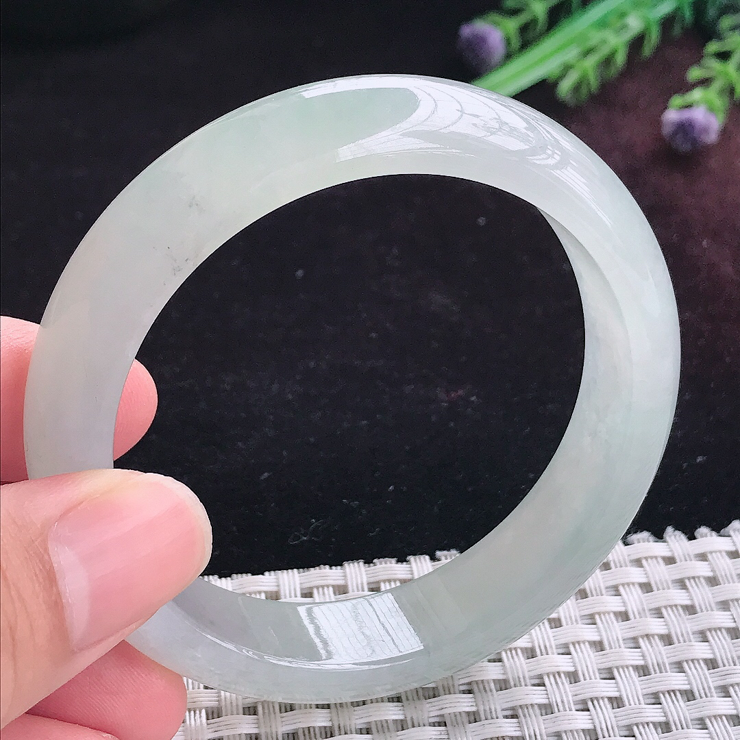 实拍A货翡翠55.5/13.9/8老坑冰纯果冻胶手镯宽边玉镯平安镯手环
