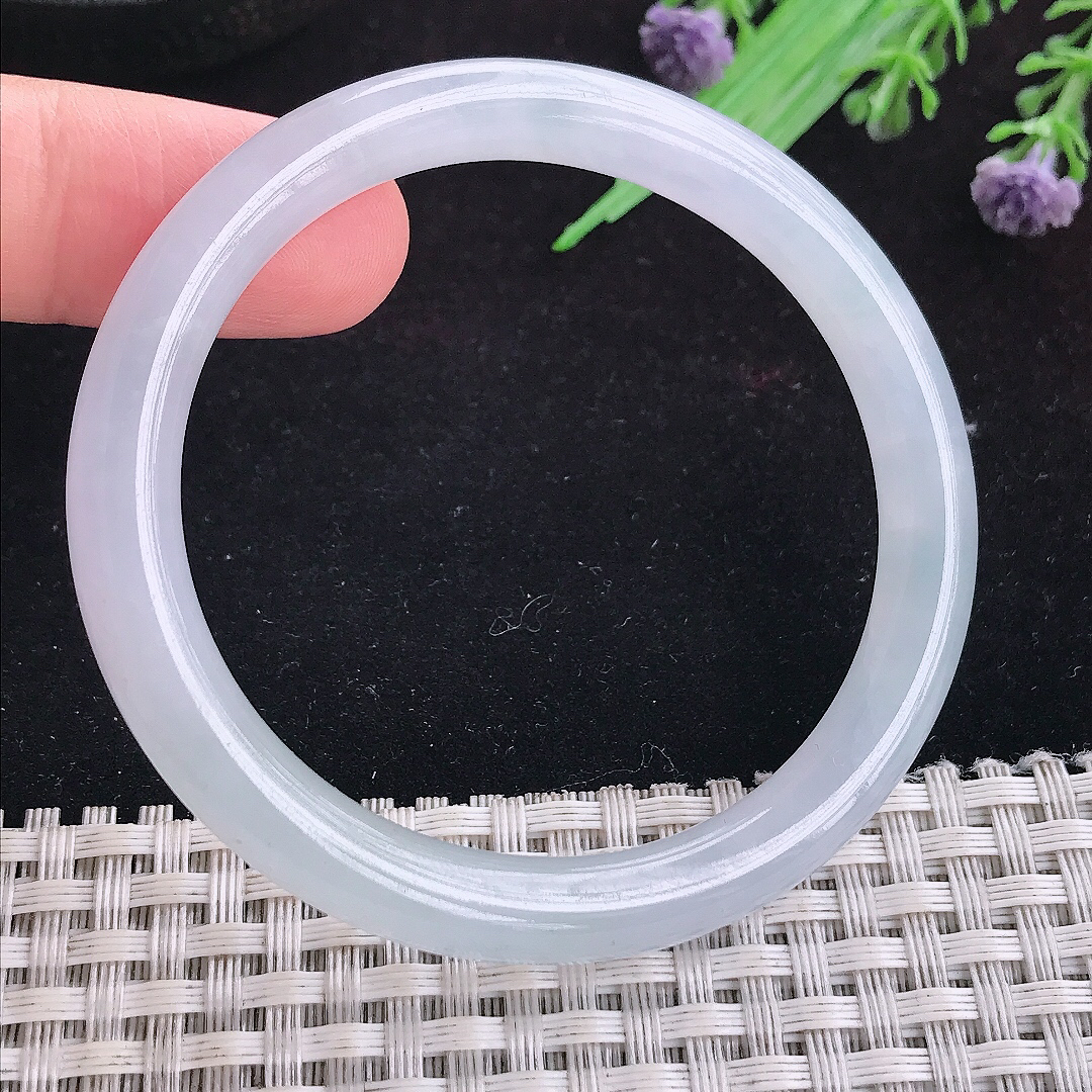 实拍A货翡翠53.5/50/8/7.2老坑冰纯起胶贵妃手镯平安镯手环