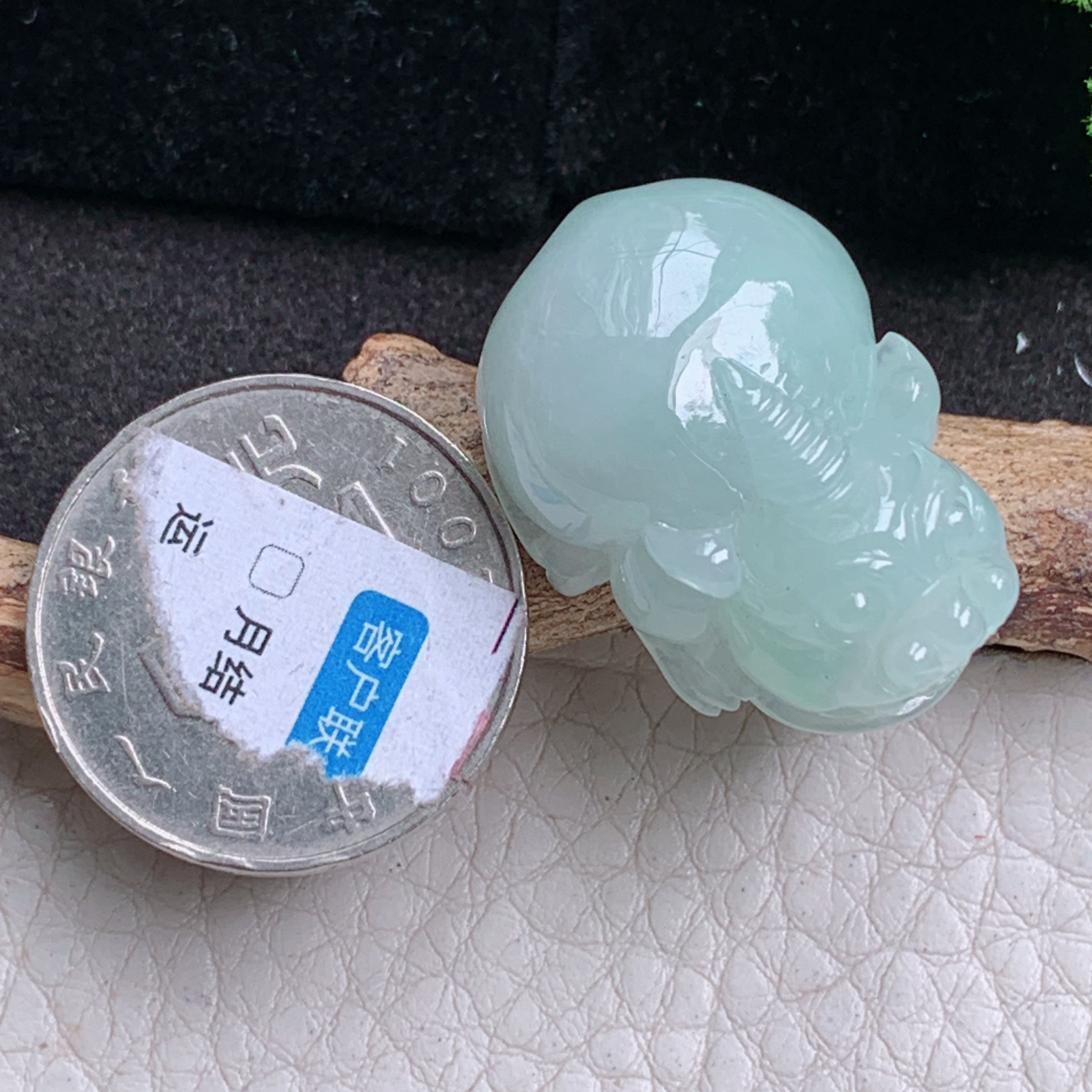 ajj实拍31.5*20.2*缅甸翡翠精雕冰浅绿貔貅 立体皮休玉吊坠 玉挂件