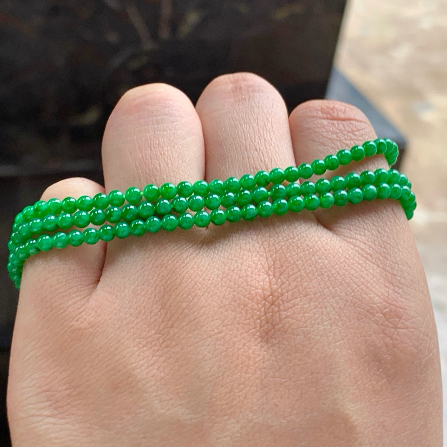 辣绿色珠链^_^鲜艳