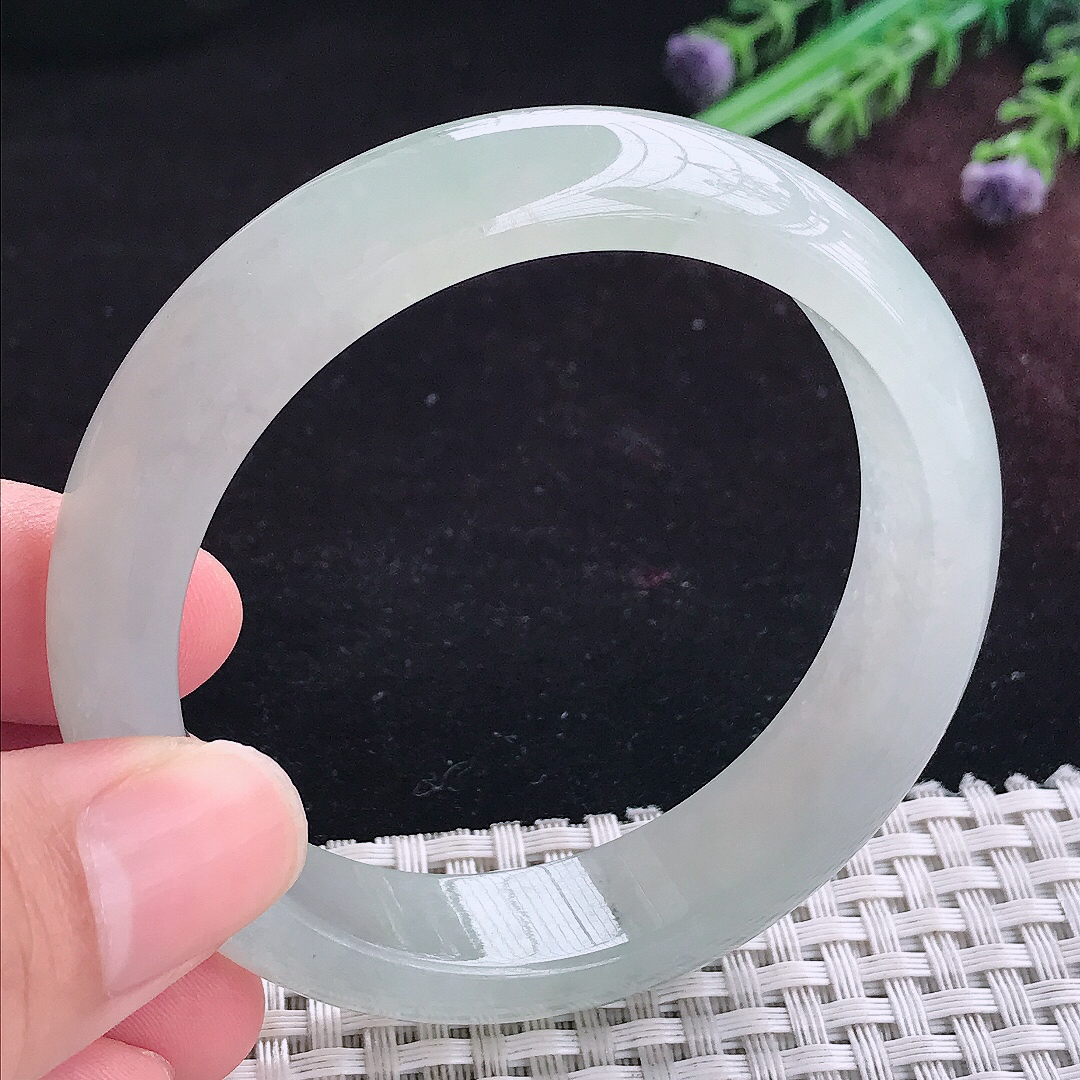 实拍A货翡翠55.5/13.9/8老坑冰纯果冻胶手镯宽边玉镯平安镯手环