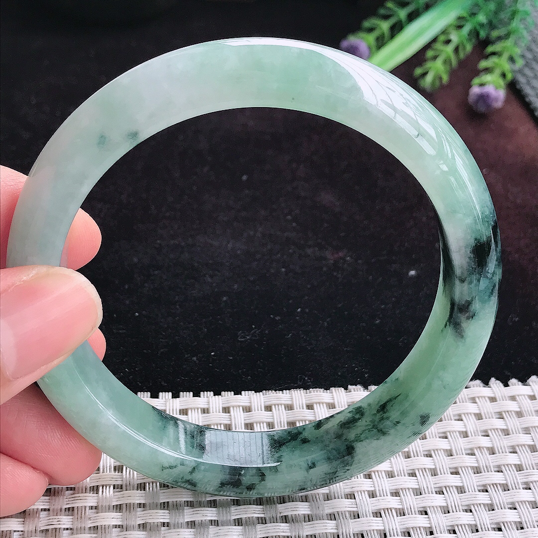 实拍A货翡翠62.5/12.6/8.8大圈口老坑温润特色飘花手镯宽边玉镯平安镯手环