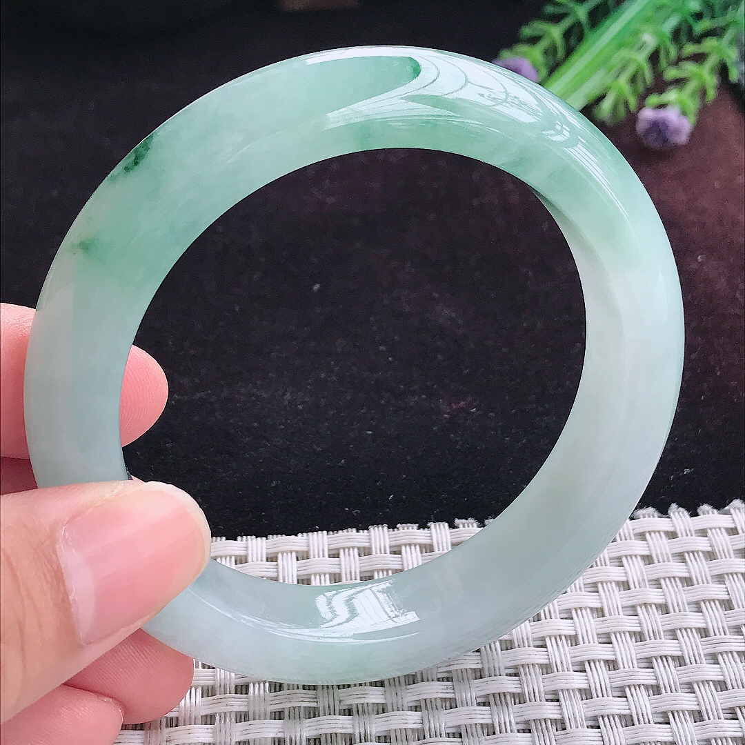 实拍A货翡翠57.5/13.4/9.5老坑冰润起胶冰飘花手镯宽边玉镯平安镯手环