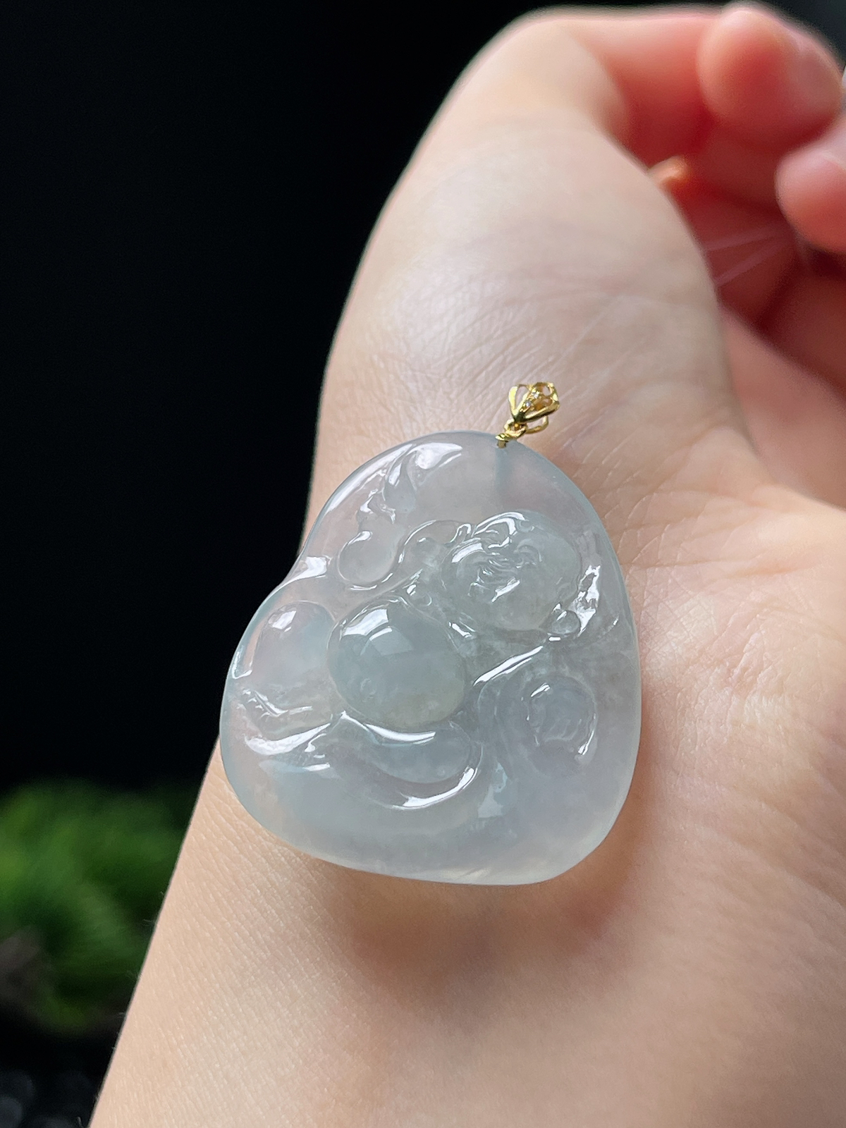 翡翠冰糯种白色佛挂件