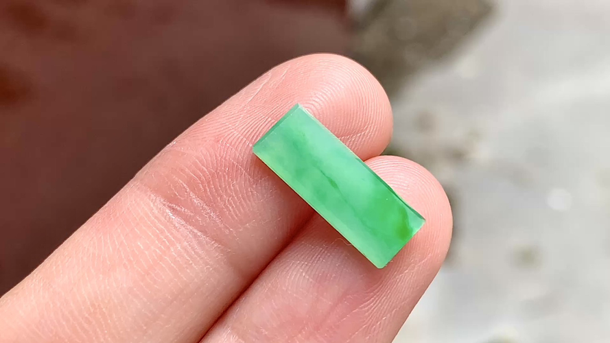 ️ 阳绿马鞍,15.5*6*1.5 完整