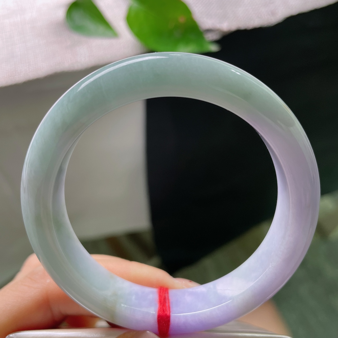 56/12.6/8.8，正圈，淡绿搭配，春意阑珊，妩媚多姿，有纹，55240a