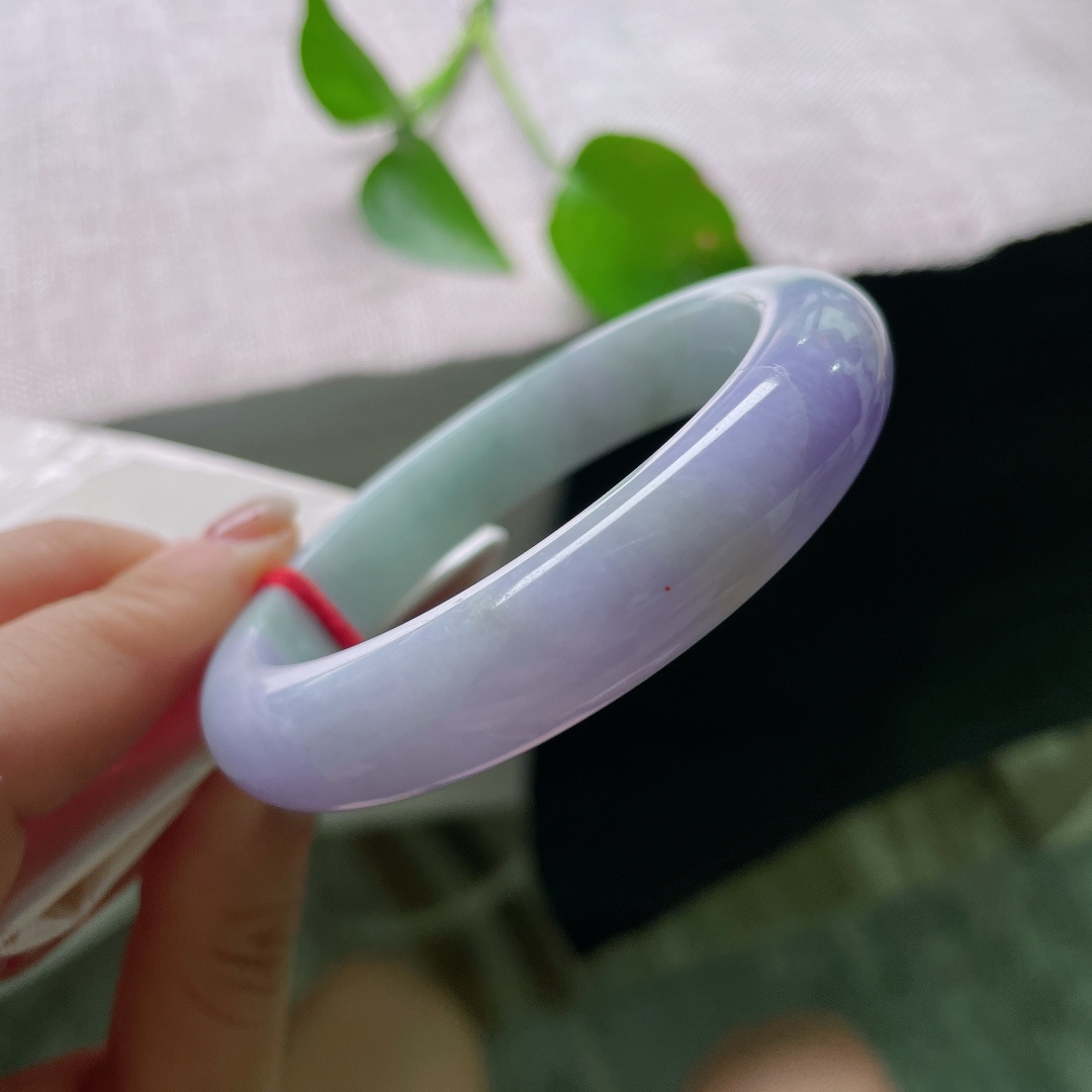 56/12.6/8.8，正圈，淡绿搭配，春意阑珊，妩媚多姿，有纹，55240a
