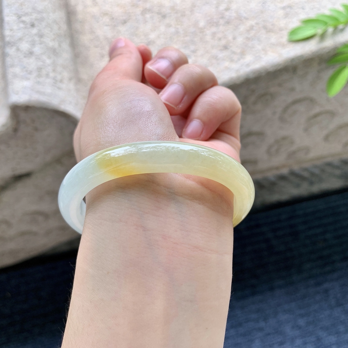 贵妃53 54，细糯飘黄翡，水润，种老，细腻，无裂