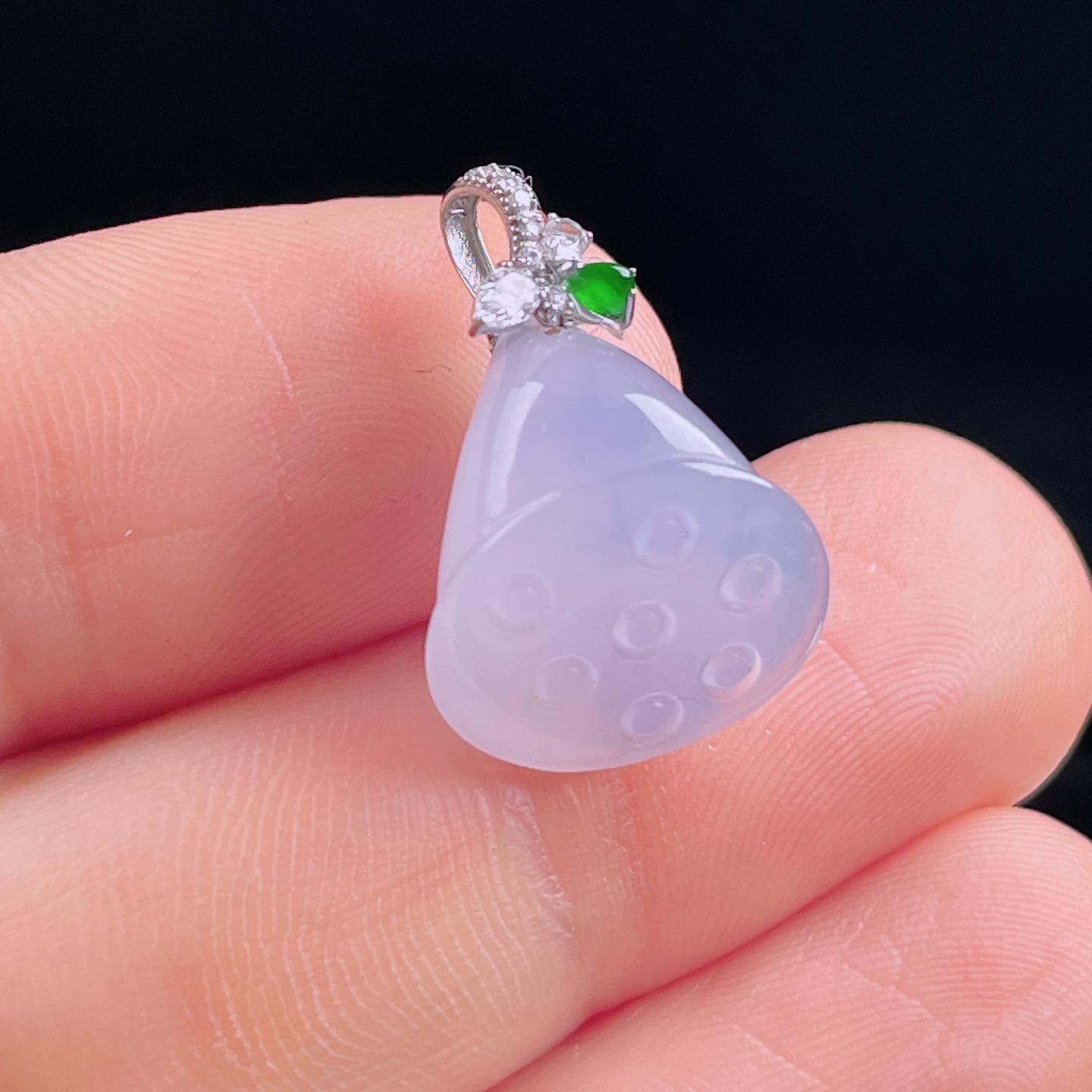 冰紫莲藕，老种起光，细底通透，尺寸：20裸石13.2/13.3/11mm0730