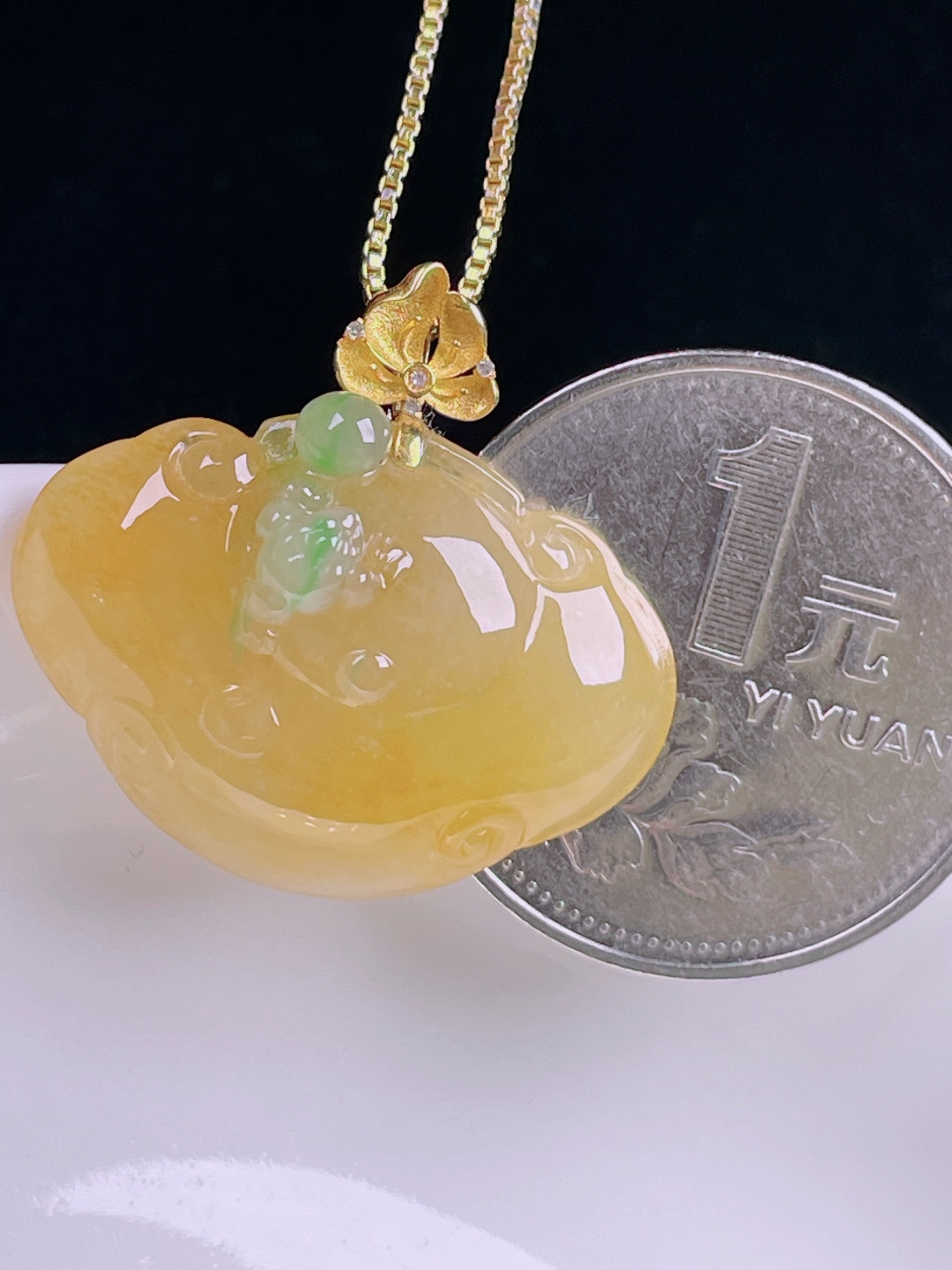 ️冰黄如意，老种起光，细底通透，尺寸：24.5裸石19/26/8.5mm0730